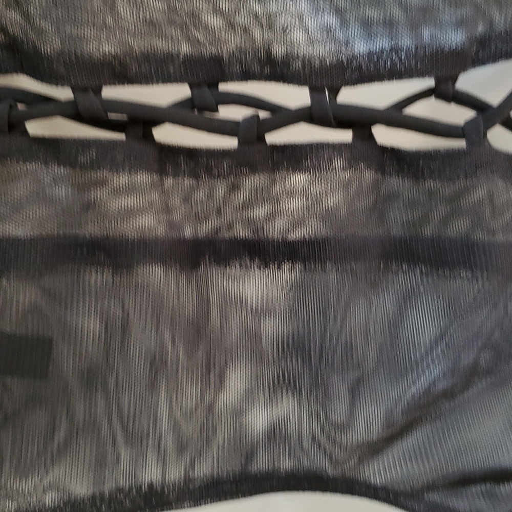NWOT  City Studio midriff back lace up top. - Picture 7 of 10